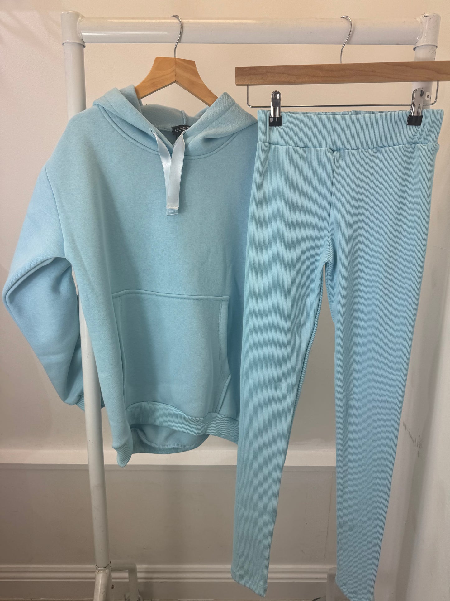 Ruched sleeve hoodie and leggings set