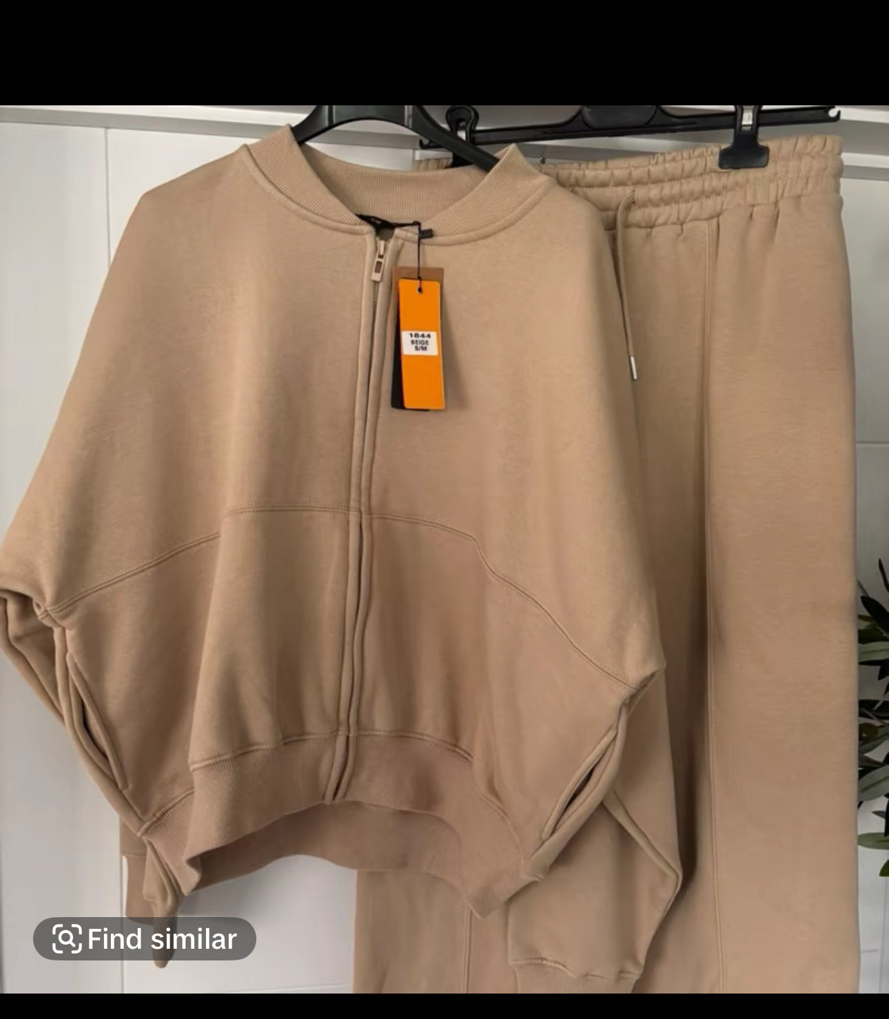 kelly's tracksuits