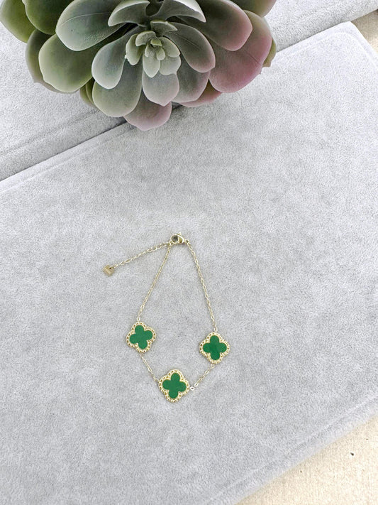 3 clover pink and Green bracelet