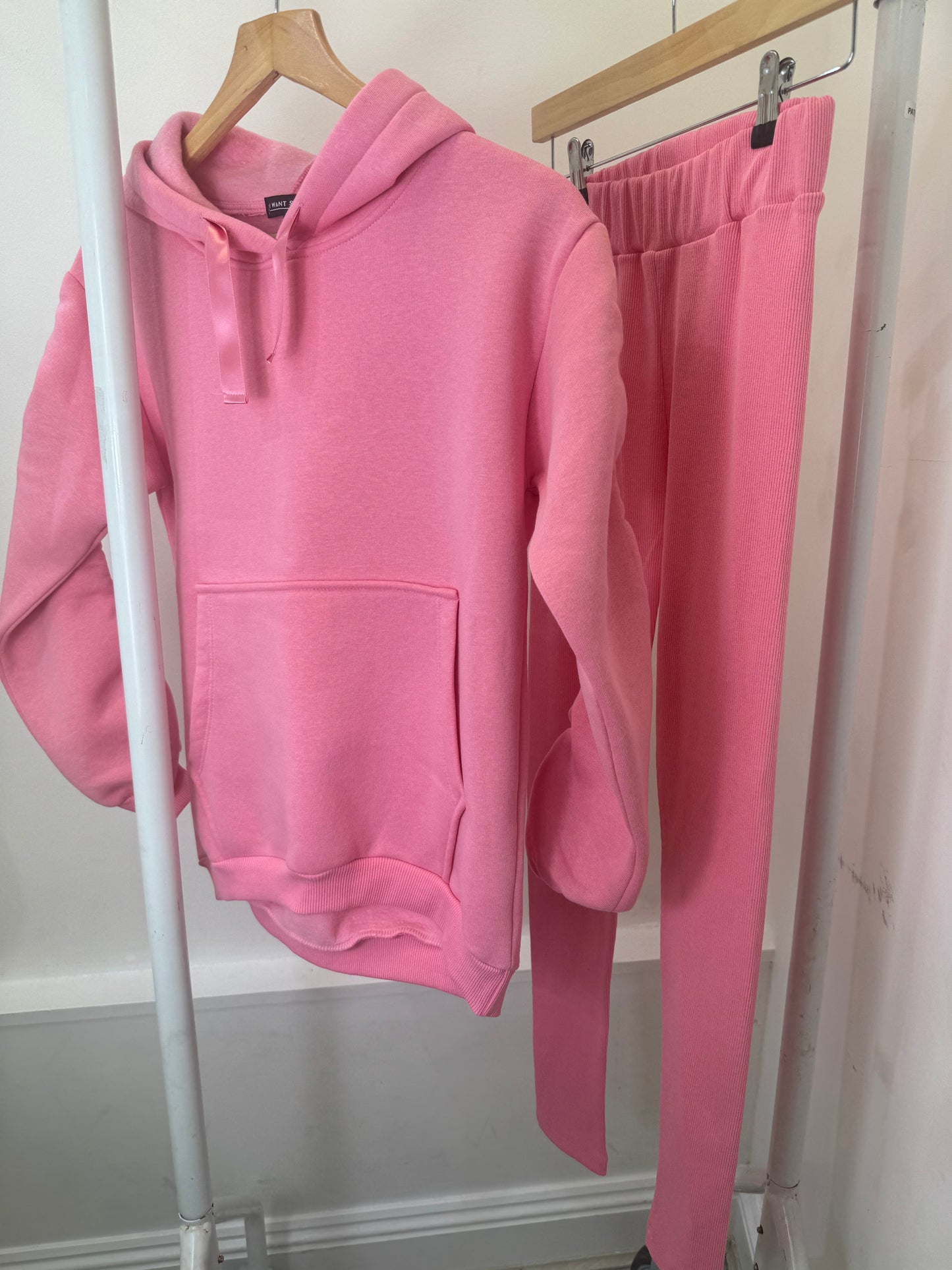 Ruched sleeve hoodie and leggings set