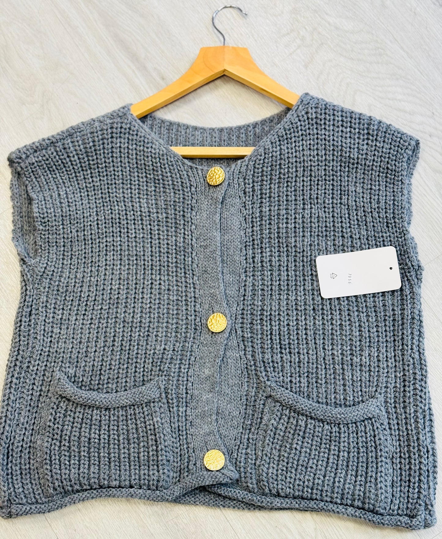 Women's Chunky Cropper Cardigans