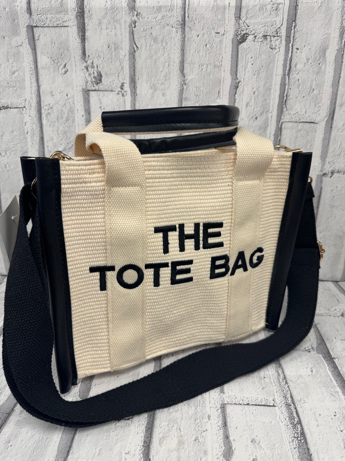 The tote  bag 