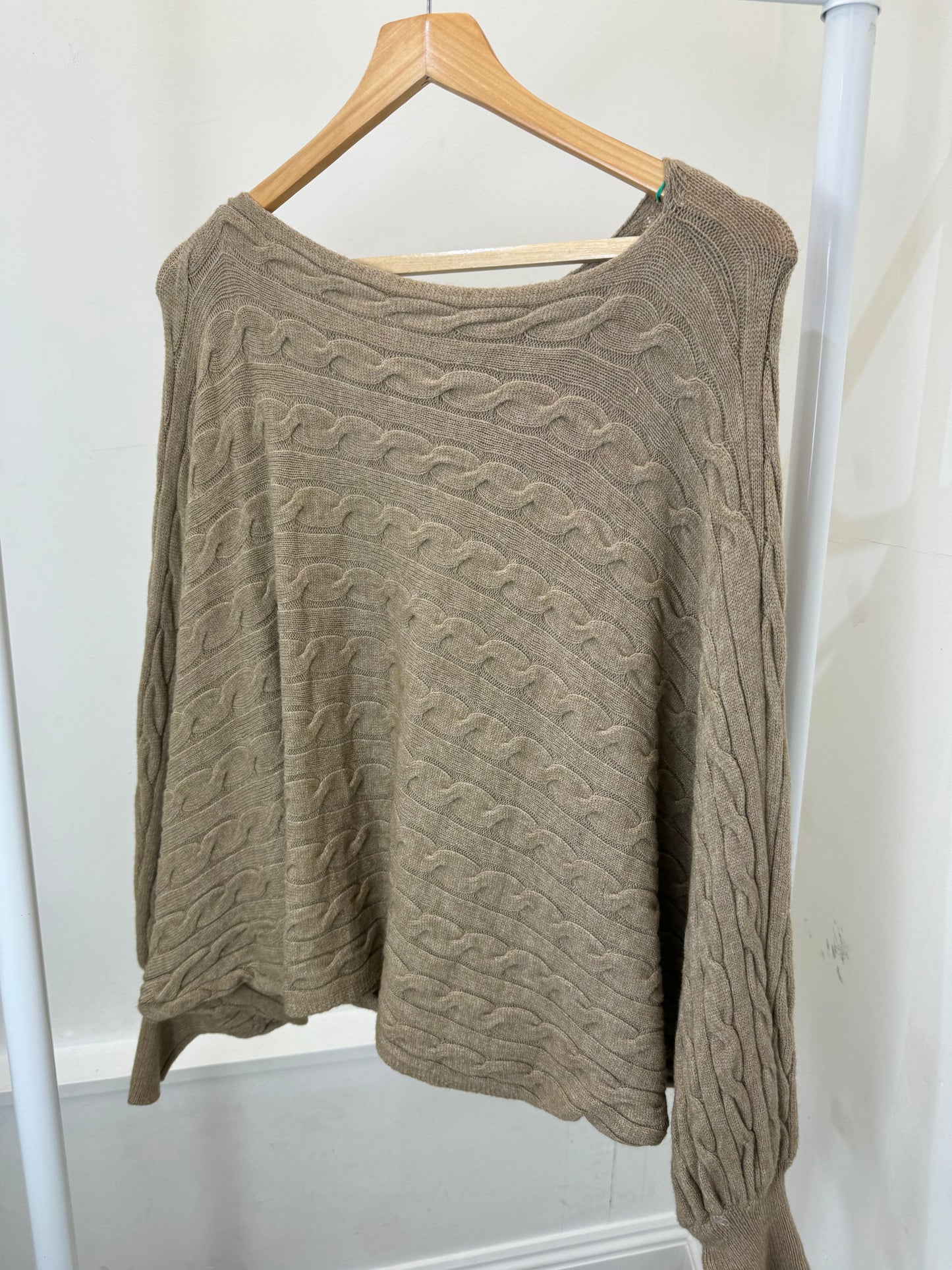 sue's oversized jumper