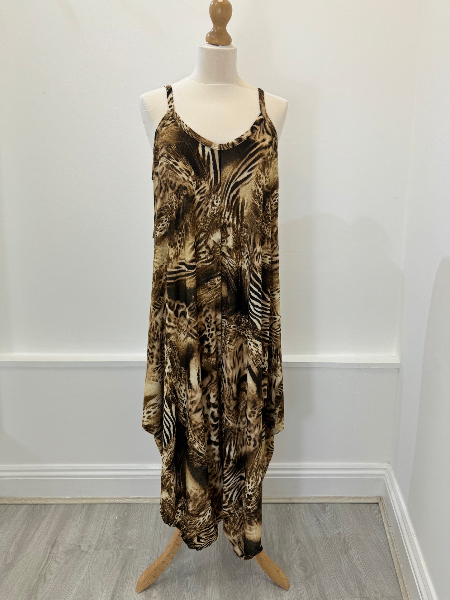 Stretchy jumpsuit 26