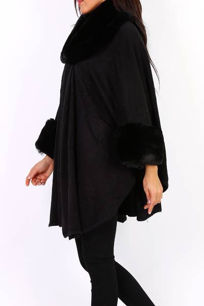 Mary faux fur cape