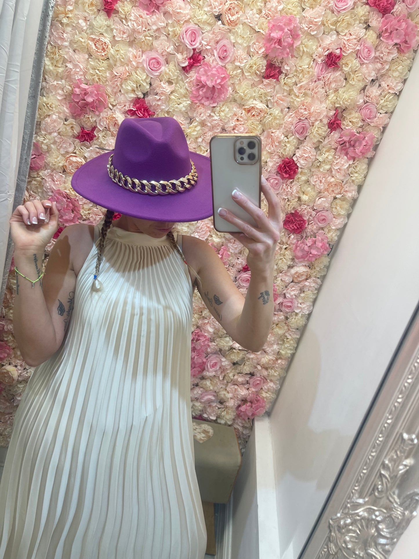 Hats with a chain