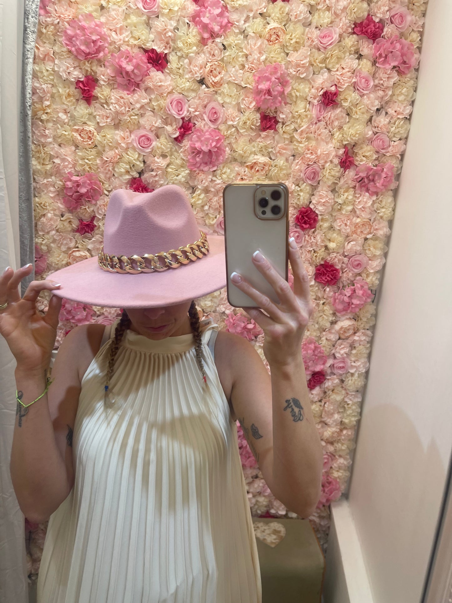 Hats with a chain