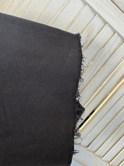 Black stretchy jeans ￼