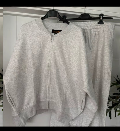 kelly's tracksuits