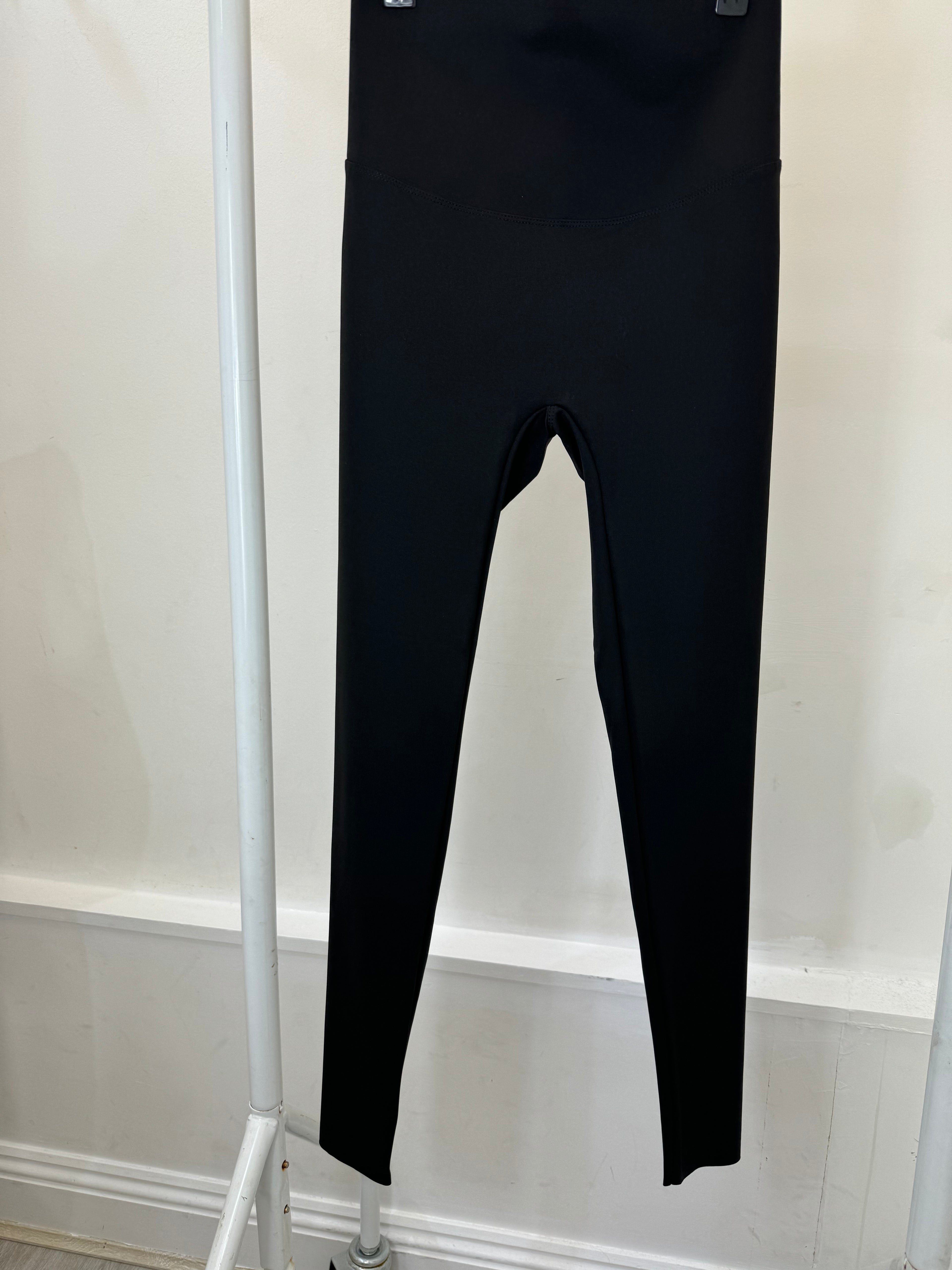 Energy pants black