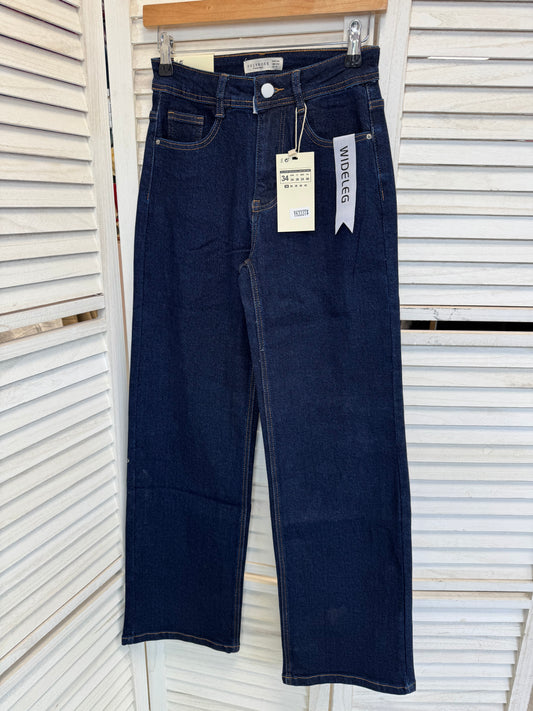 Nancy ￼ jeans ￼