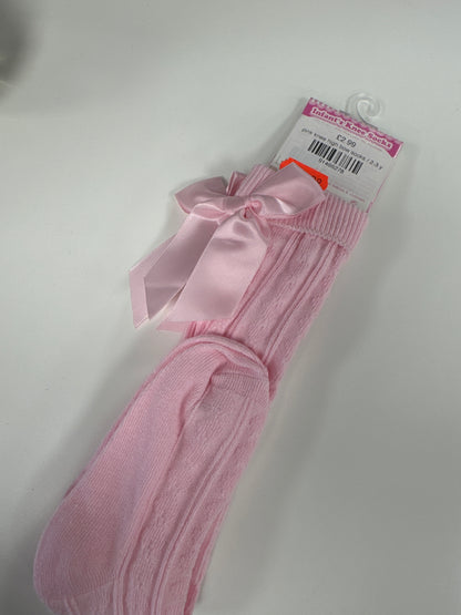 Pink knee-high socks ￼