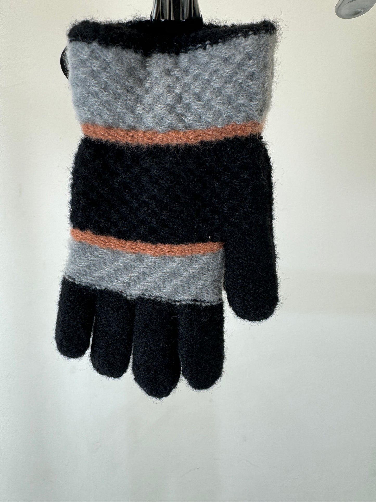 Kids woolly gloves ￼