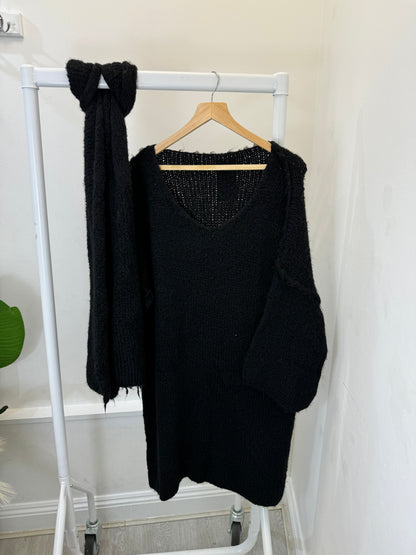 Lara Oversized Chunky Knitted Jumper