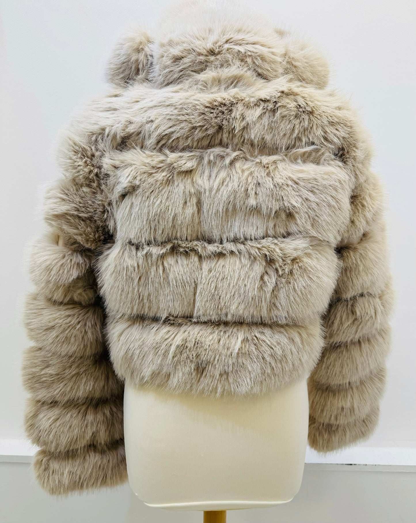 ANGEL-HOODED FAUX FUR JACKET BEIGE