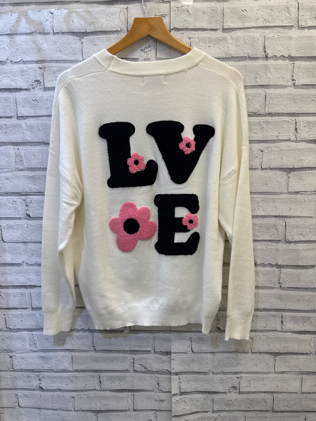 Love jumpers ￼