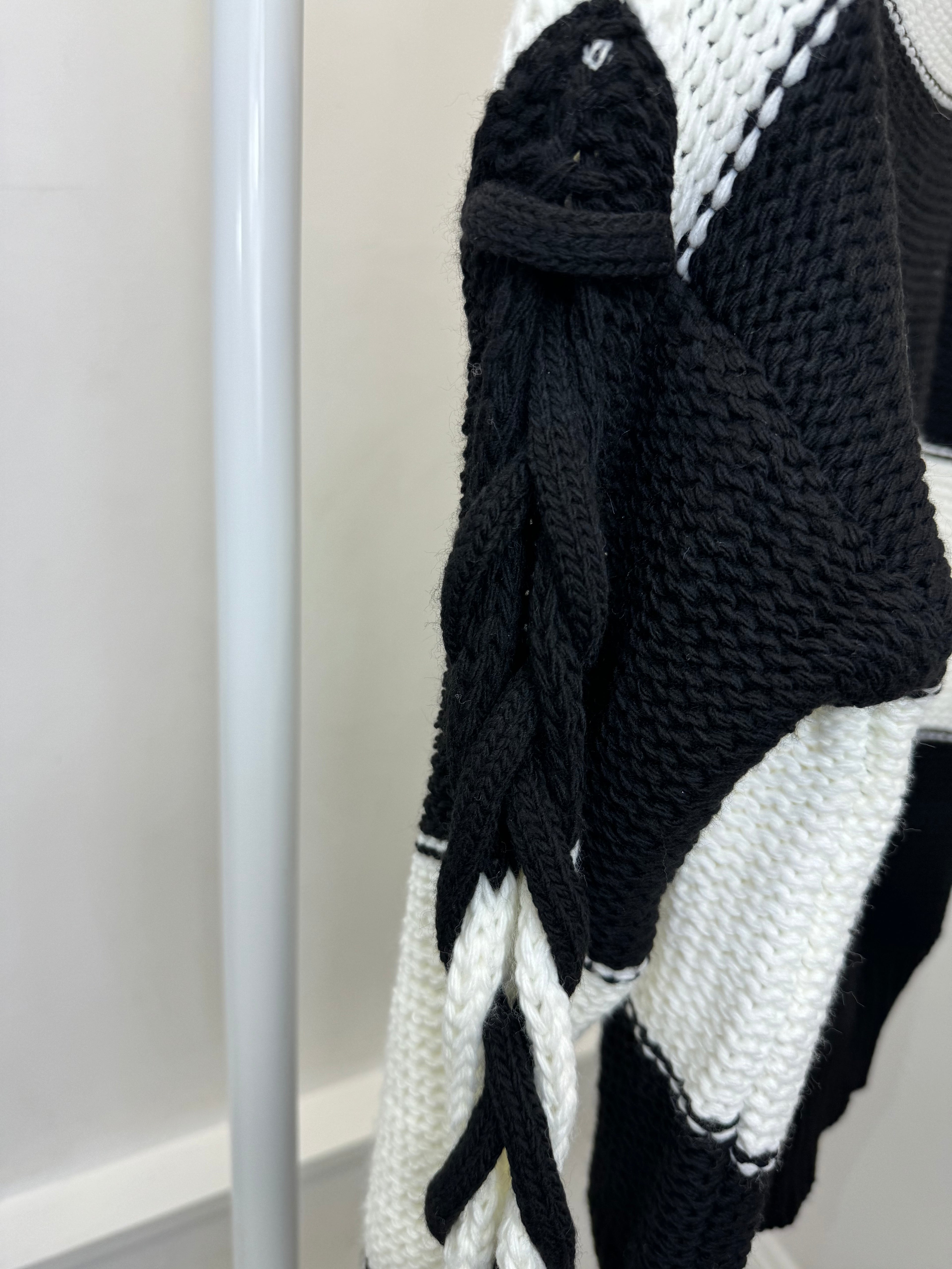 Alma jumper