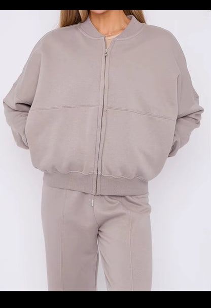 kelly's tracksuits