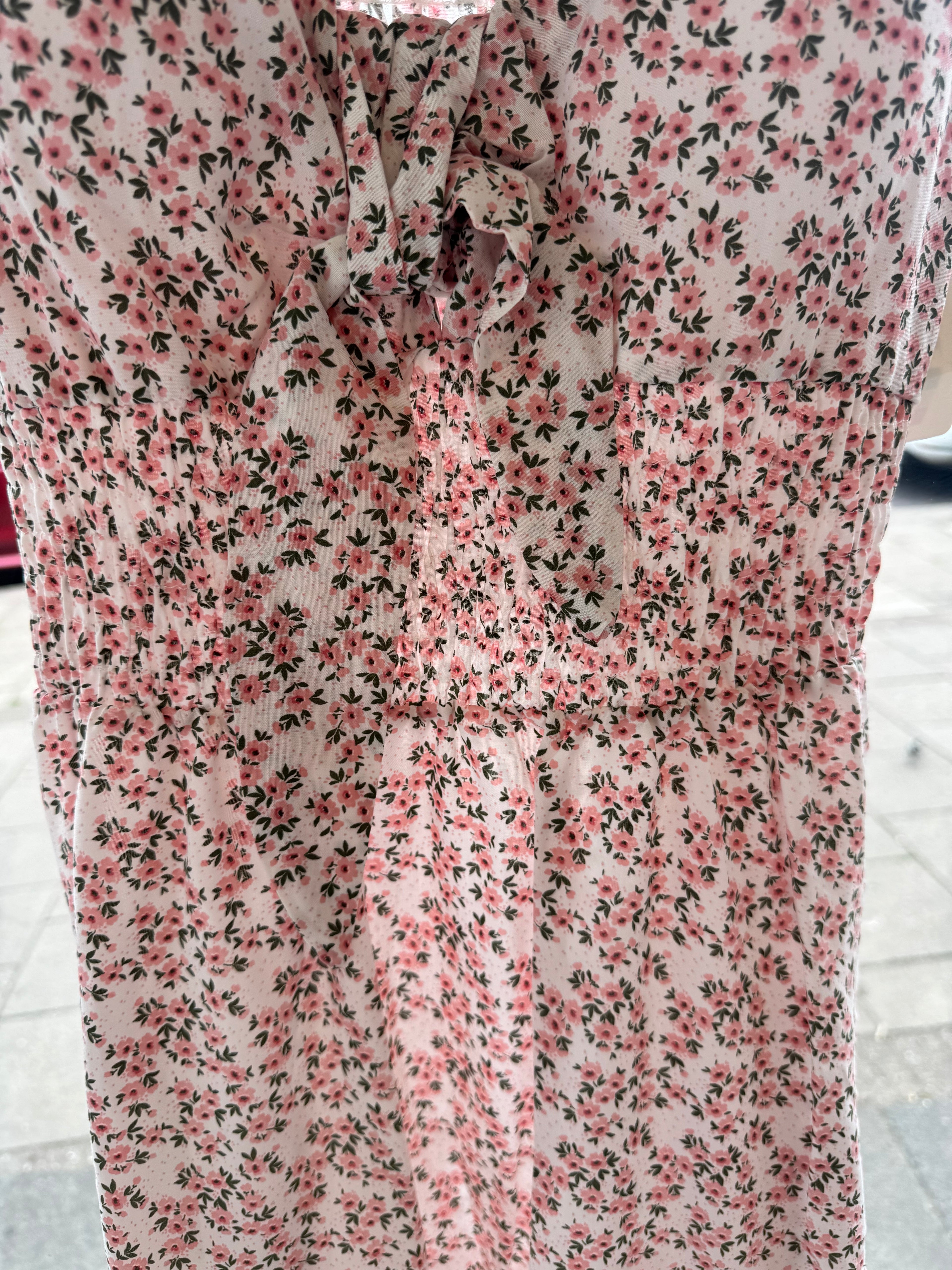 Daisy dresses ￼