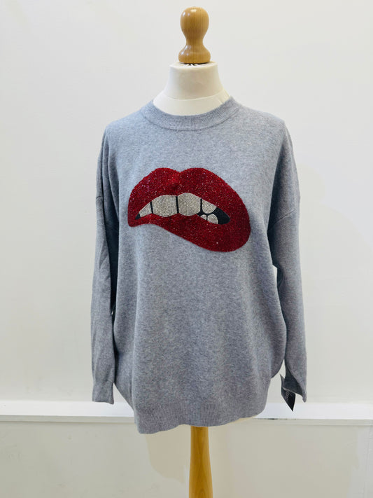 Noa Lips Jumper