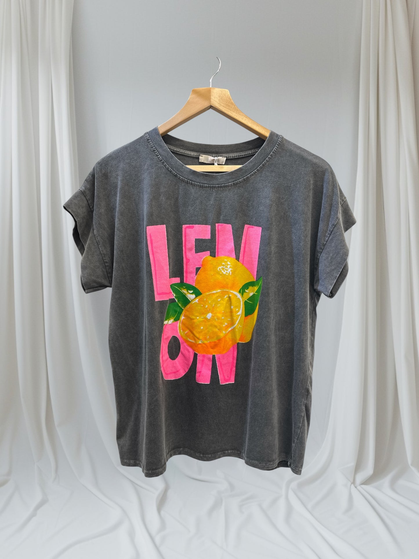 Acid wash lemon t-shirt