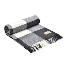 Black and white scarf ￼