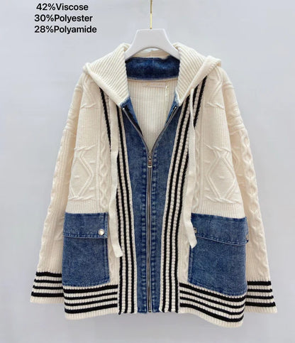 Denim jacket with knitted surrounding