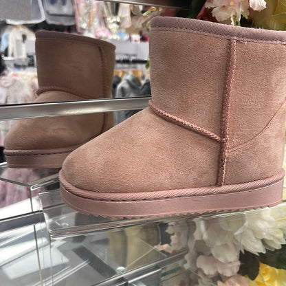 Lila Pink Fluffy Boots