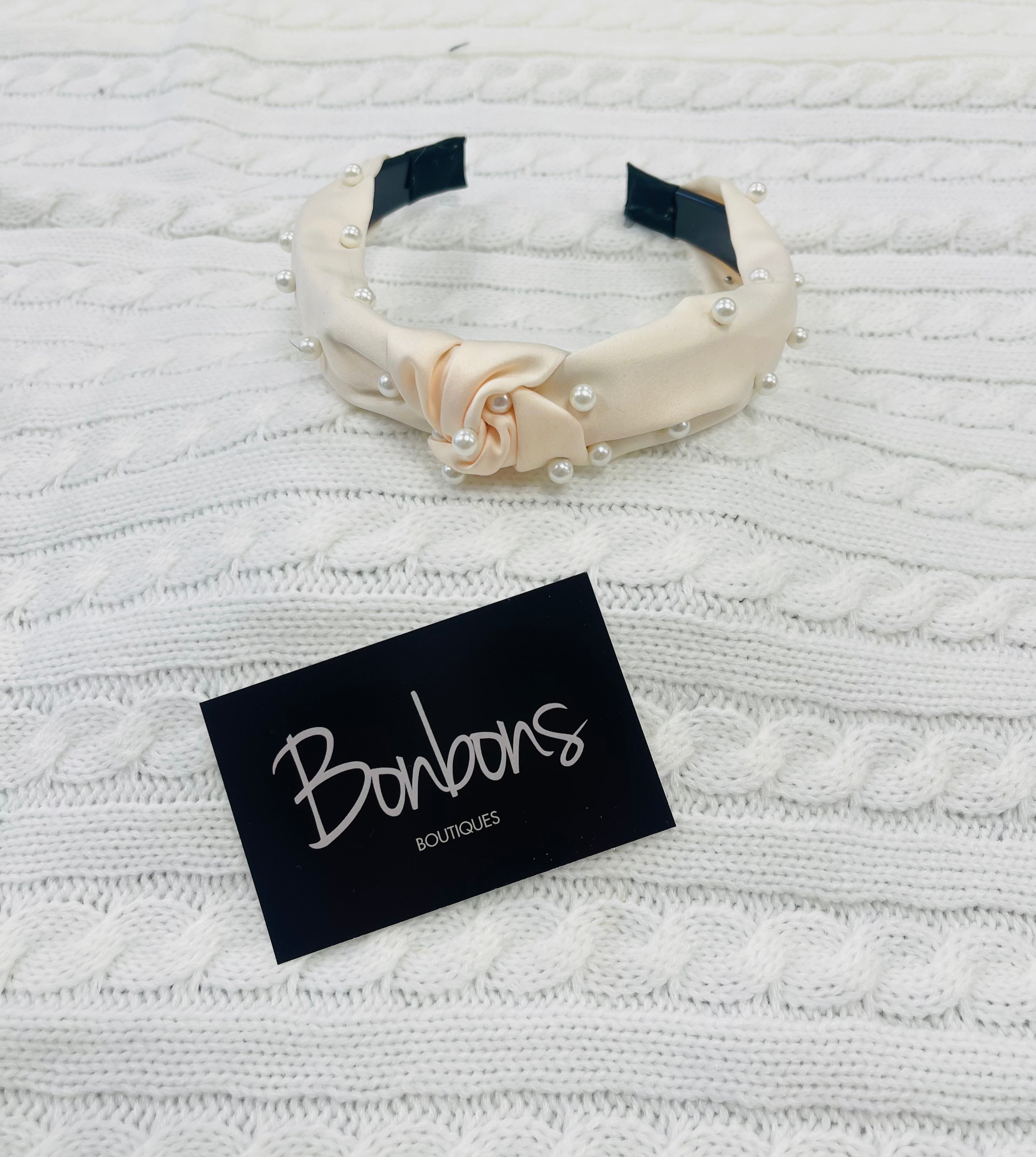 Pearl Embellished Knotted Headband