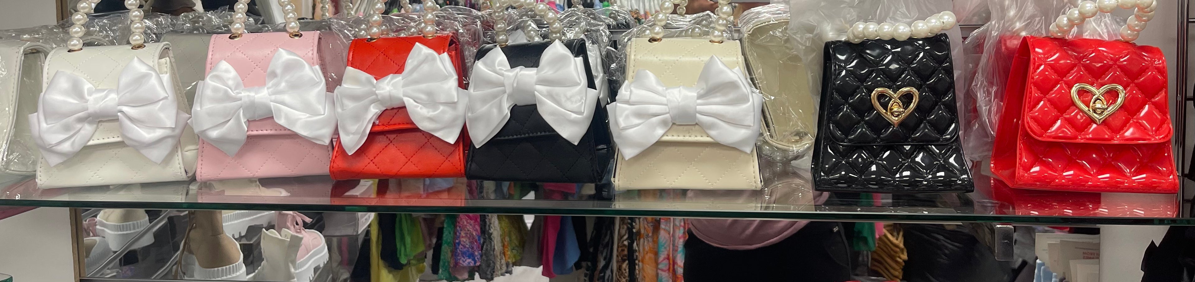 Little bag with white bow