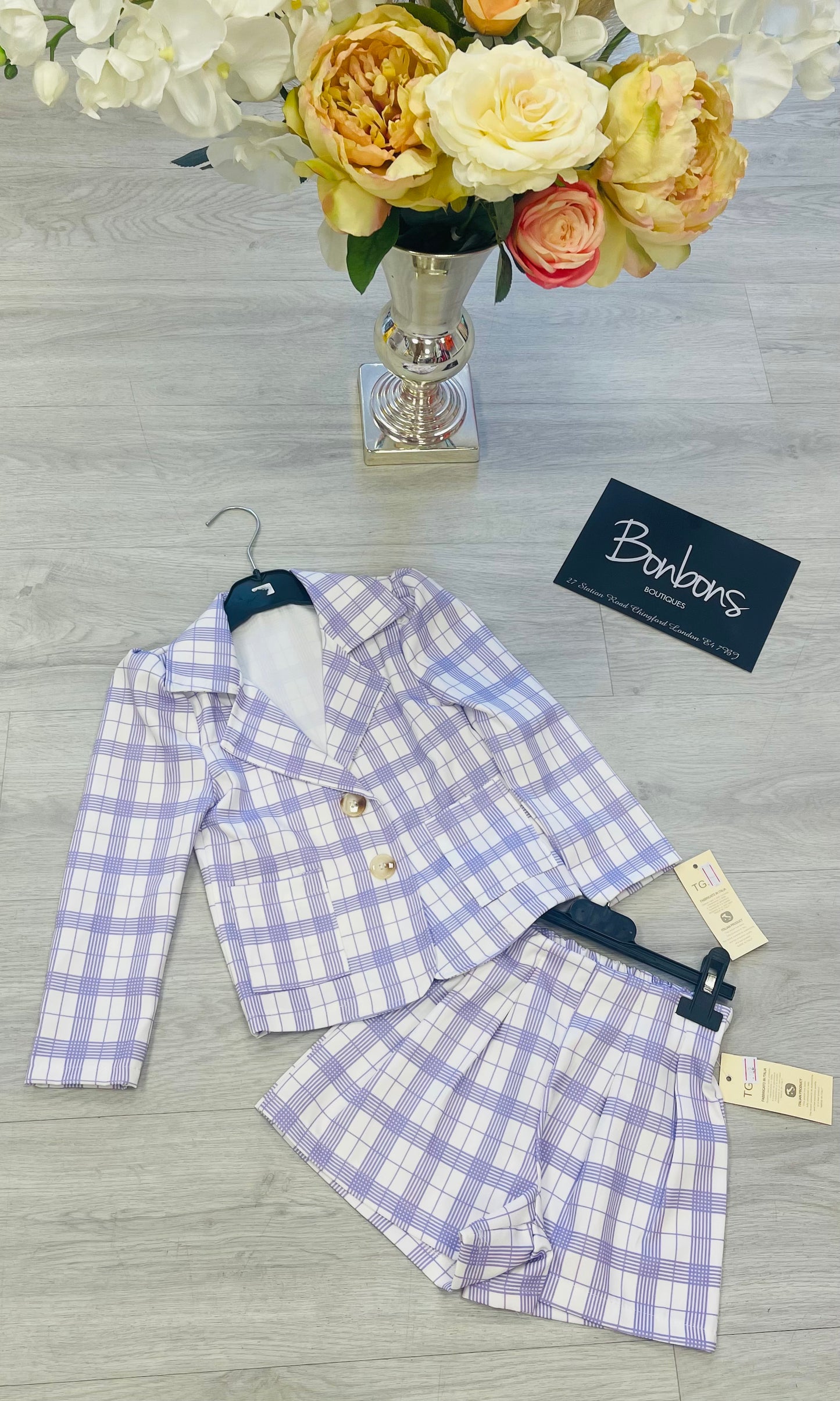 Kelly’s two-piece blouse set